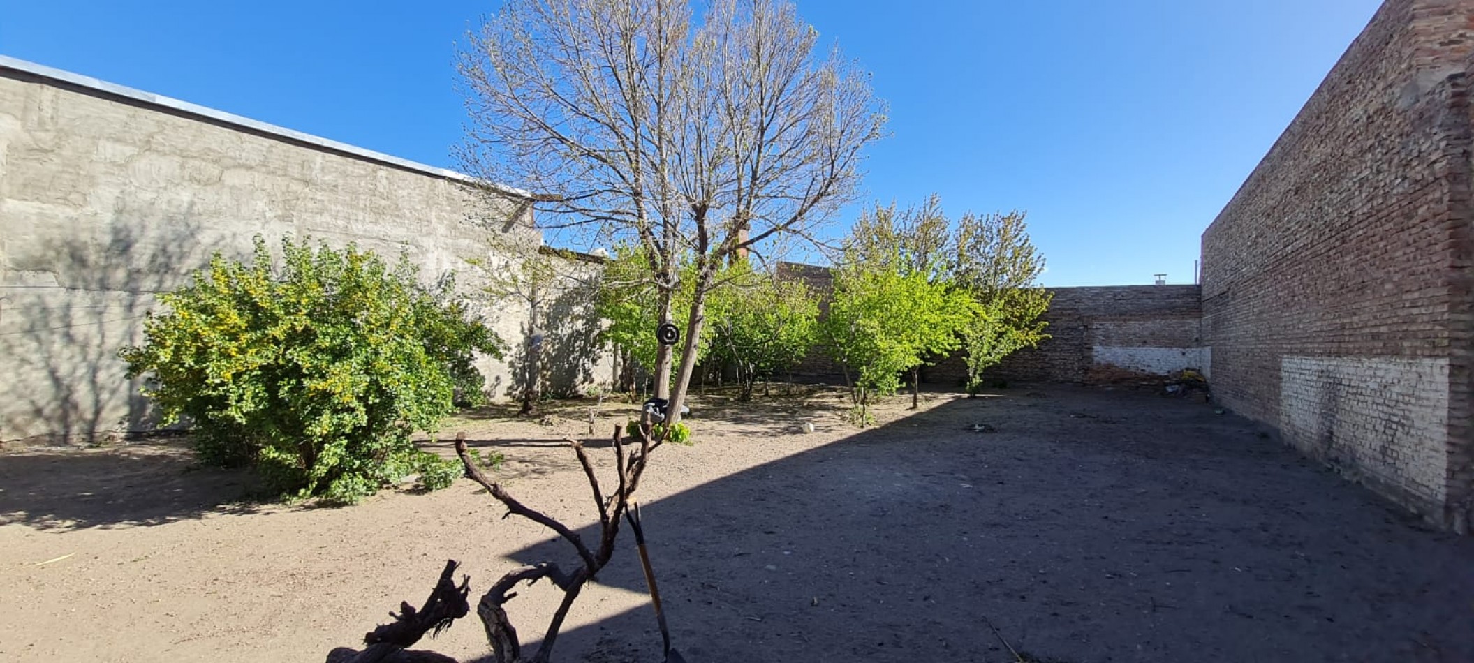 Local + Vivienda en Venta!!!