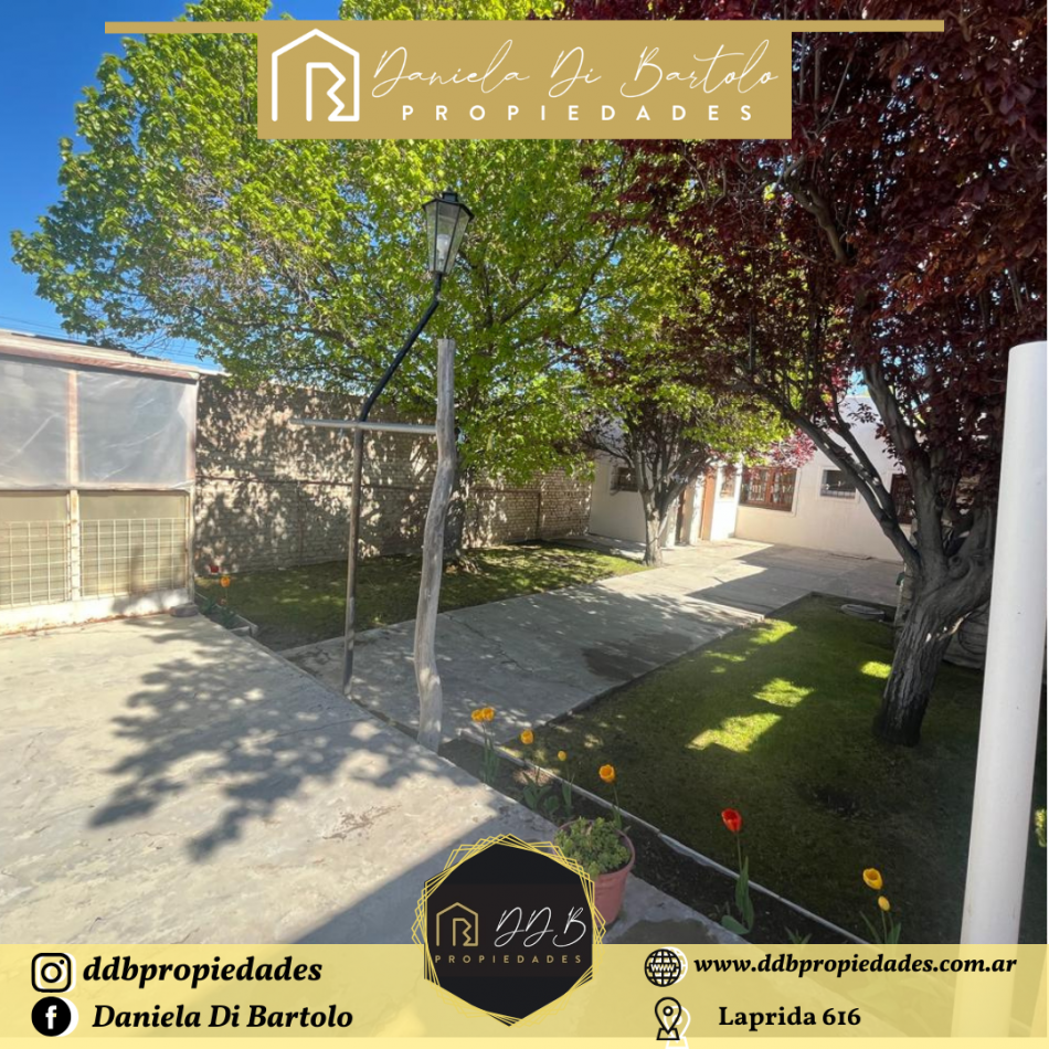 Casa Amplia en Zona Centro