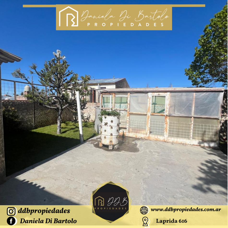 Casa Amplia en Zona Centro